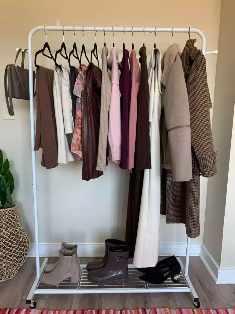 fall capsule wardrobe colorful